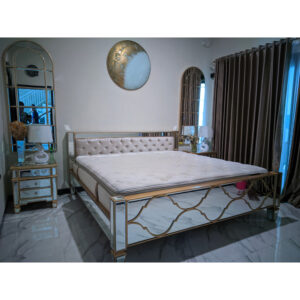 0101002 King Bed furniture Mirror Set