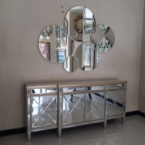 Venetian Mirrored Silver Table 0104012