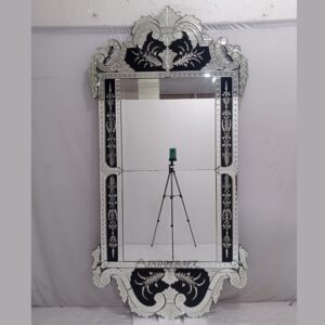 Venetian Large Mirror Black 013070