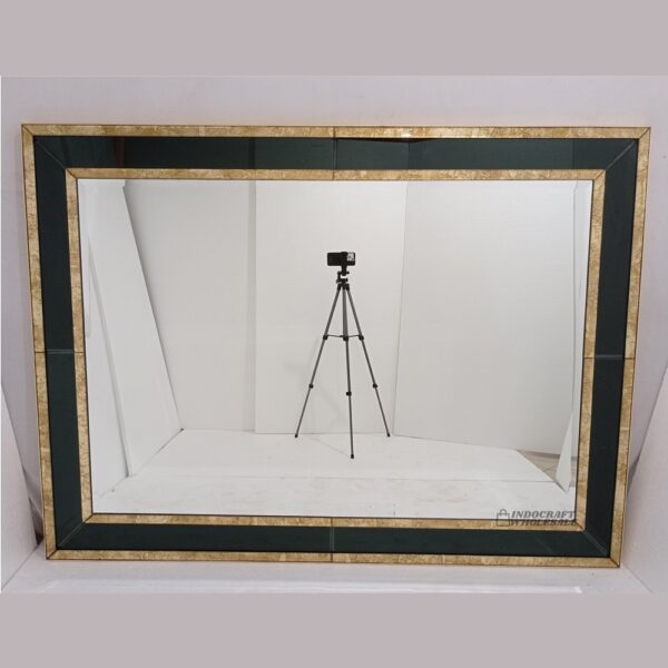 Modern Mirror List Gold MG 018063